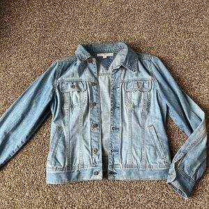 Women’s medium Tommy Hilfiger, Jean jacket